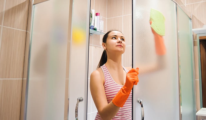 How to Clean Shower Glass: Tips and Tricks